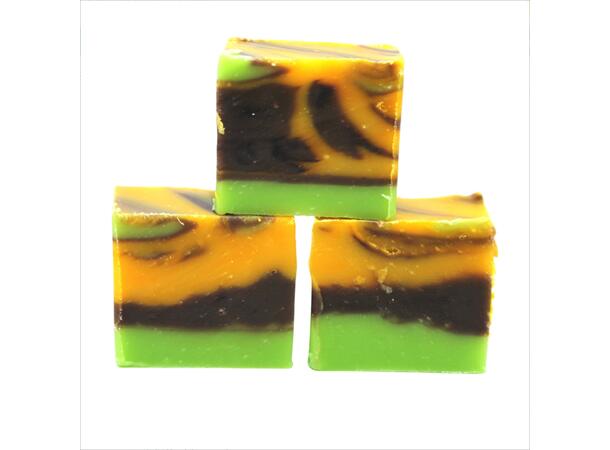 The Fudge Factory Chocolate Honey Pistachio Fudge Tub 2kg 