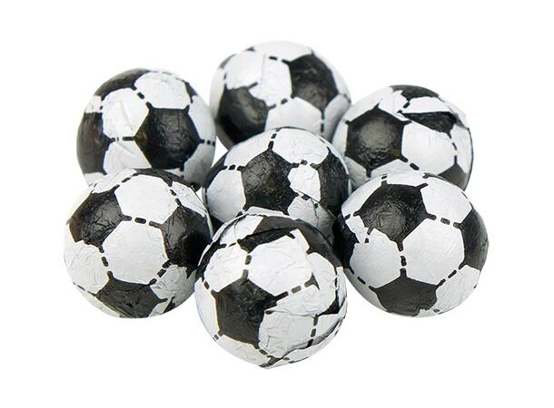 Black & White Chocolate Footballs 3kg 