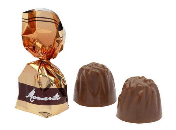 Momenti Hazelnut Crisp 1kg - 169 kr/kg 