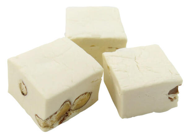 Lonka Nougat Almond 2,5kg - 107 kr/kg 